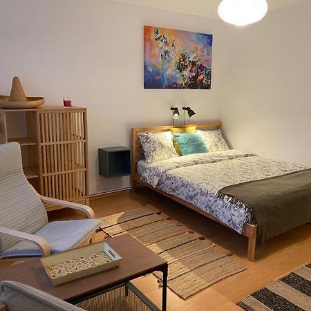 La Momo Appartement Lupeni  Buitenkant foto