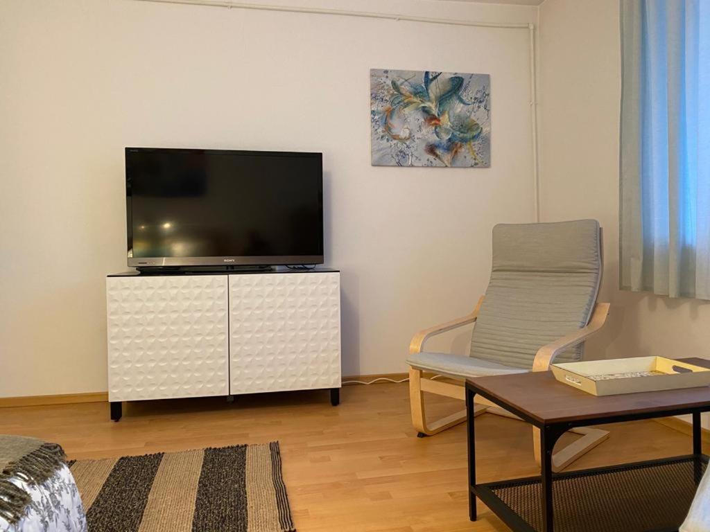 La Momo Appartement Lupeni  Buitenkant foto
